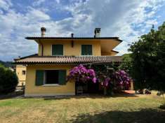 Foto Villa in Vendita a Garda Garda - Centro