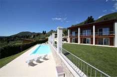 Foto Villa in Vendita a Gardone Riviera