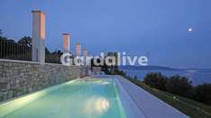Foto Villa in Vendita a Gardone Riviera