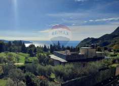 Foto Villa in vendita a Gargnano