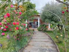 Foto Villa in vendita a Gattinara - 10 locali 500mq