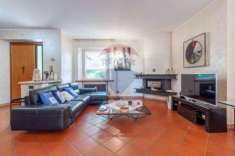 Foto Villa in vendita a Gazzuolo - 7 locali 229mq