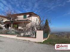 Foto Villa in vendita a Gemmano