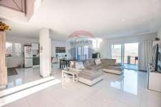 Foto Villa in vendita a Genova