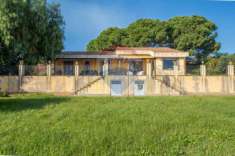 Foto Villa in vendita a Giarre - 7 locali 200mq