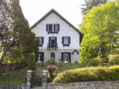 Foto Villa in vendita a Gignese - 10 locali 415mq