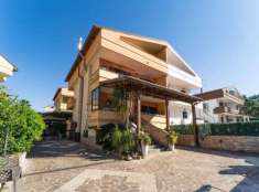 Foto Villa in vendita a Giugliano In Campania