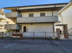 Foto Villa in vendita a Giulianova - 7 locali 250mq