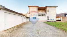 Foto Villa in vendita a Gorgonzola - 10 locali 800mq
