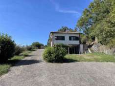 Foto Villa in vendita a Gradoli - 8 locali 200mq