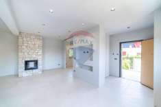 Foto Villa in vendita a Gravina Di Catania