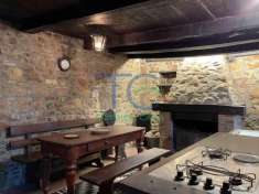 Foto Villa in vendita a Gropparello