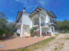 Foto Villa in vendita a Gualdo Cattaneo