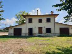 Foto Villa in vendita a Guardea