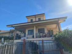 Foto Villa in vendita a Guidonia Montecelio
