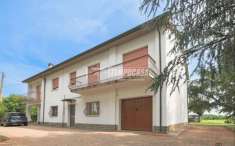 Foto Villa in vendita a Imola