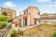 Foto Villa in vendita a Imperia