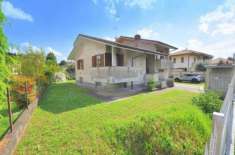 Foto Villa in vendita a Inveruno - 6 locali 230mq