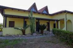 Foto Villa in vendita a Isca sullo Ionio - 1 locale 400mq