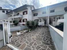 Foto Villa in vendita a Isernia - 9 locali 258mq