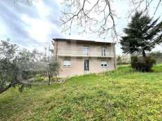 Foto Villa in vendita a Isernia