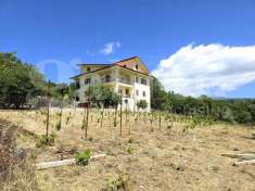 Foto Villa in vendita a Isernia