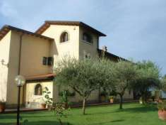 Foto Villa in vendita a Isola - Luni 450 mq  Rif: 899781
