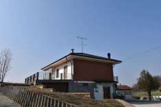 Foto Villa in vendita a Isola D'Asti