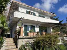 Foto Villa in vendita a Ispani - 4 locali 164mq