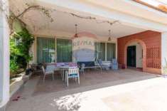 Foto Villa in vendita a Ispica - 10 locali 172mq