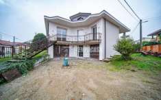 Foto Villa in vendita a Jerago Con Orago