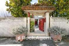 Foto Villa in vendita a L'Aquila - 6 locali 646mq