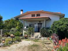 Foto Villa in vendita a Ladispoli