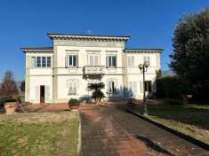 Foto Villa in vendita a Lammari - Capannori 490 mq  Rif: 1230597