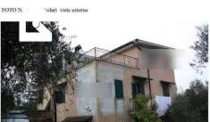 Foto Villa in Vendita a Lanuvio