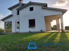Foto Villa in vendita a Larciano 150 mq  Rif: 968015