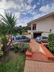 Foto Villa in vendita a Lariano - 5 locali 280mq