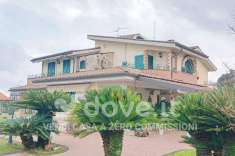 Foto Villa in vendita a Lariano
