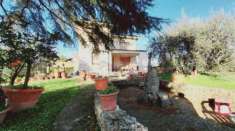 Foto Villa in vendita a Lastra A Signa - 6 locali 150mq