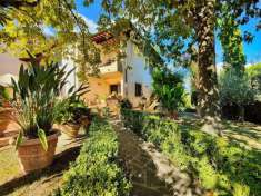 Foto Villa in vendita a Lastra A Signa