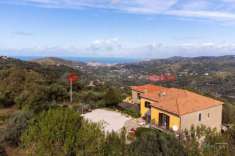 Foto Villa in vendita a Laureana Cilento - 8 locali 420mq