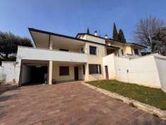 Foto Villa in Vendita a Lavagno