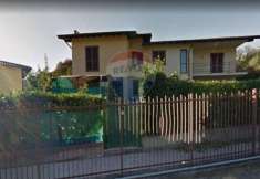 Foto Villa in vendita a Lavena Ponte Tresa - 4 locali 145mq