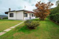 Foto Villa in vendita a Lavena Ponte Tresa