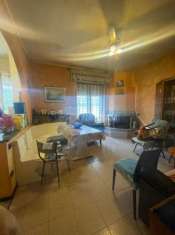 Foto Villa in vendita a Legnano