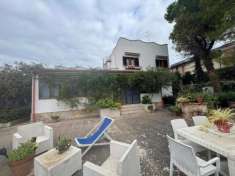 Foto Villa in vendita a Leporano - 8 locali 210mq