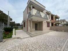Foto Villa in vendita a Leporano
