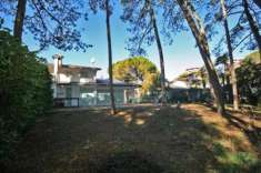 Foto Villa in vendita a Lignano Sabbiadoro - 10 locali 250mq