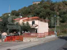 Foto Villa in vendita a Longobardi