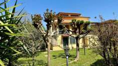 Foto Villa in vendita a Lucca